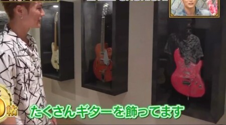 EXILE SHOKICHIの自宅 ギターのコレクション用に特注ケース