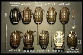 ルパン三世 カリオストロの城 峰不二子のミルズ型手榴弾 マークⅡ手榴弾？