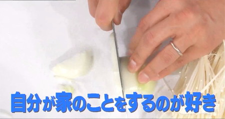 おしゃれクリップ 窪田正孝の味噌汁レシピ 玉ねぎ厚めスライス